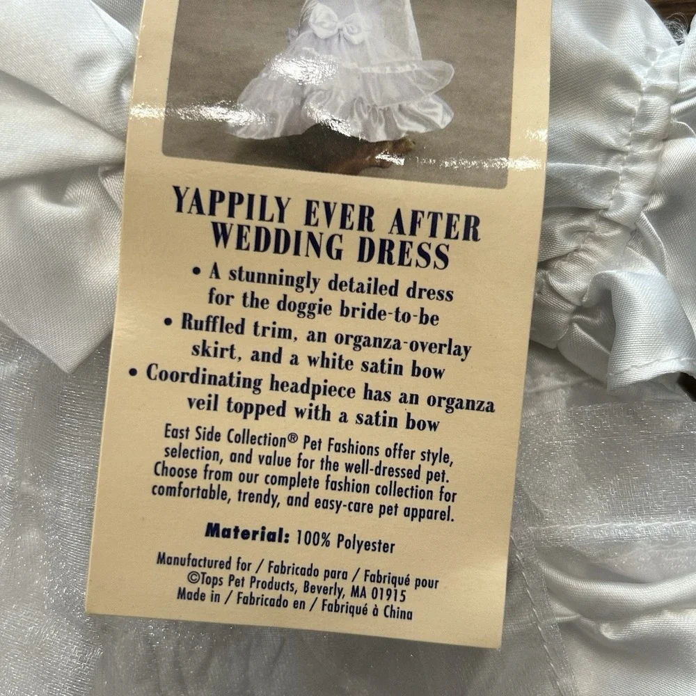 Dog Wedding Dress‎ Size XXS Yappily Ever After Attached Veil